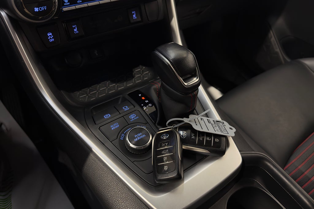 Toyota RAV4 Plug-in Hybrid 2022 - miniatyr 20