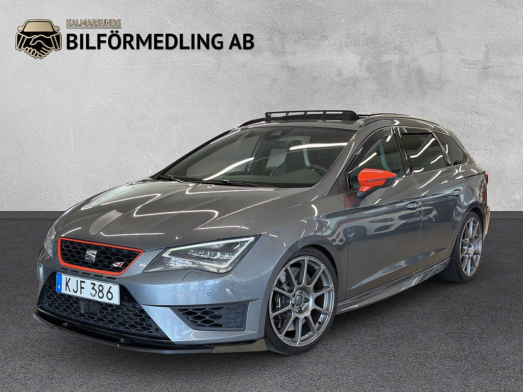 Seat Leon ST 2.0 TSI Cupra Navi Pano PDC Carplay Välservad 290hk 