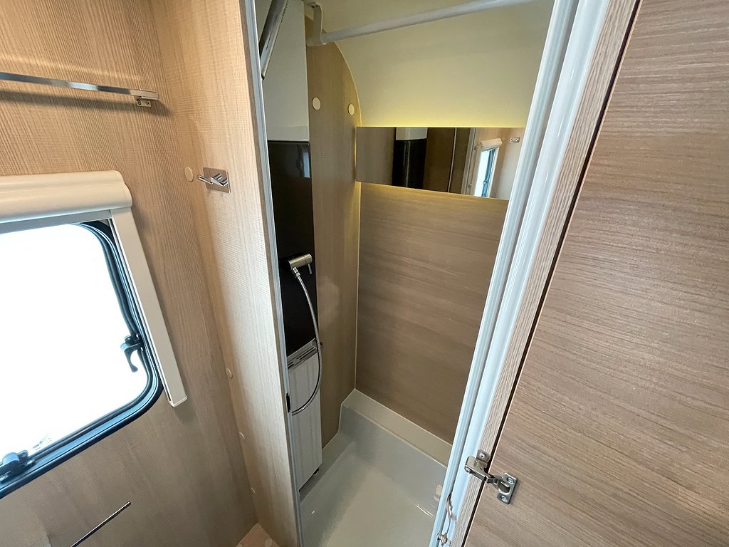 Adria Adora 573 PT / ALDE / Barnkammare / Förtält /1795mån - Adria