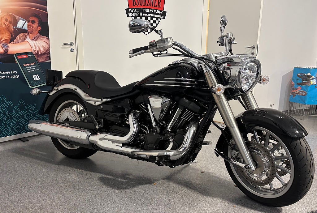 Yamaha XV1900 Midnight Star 