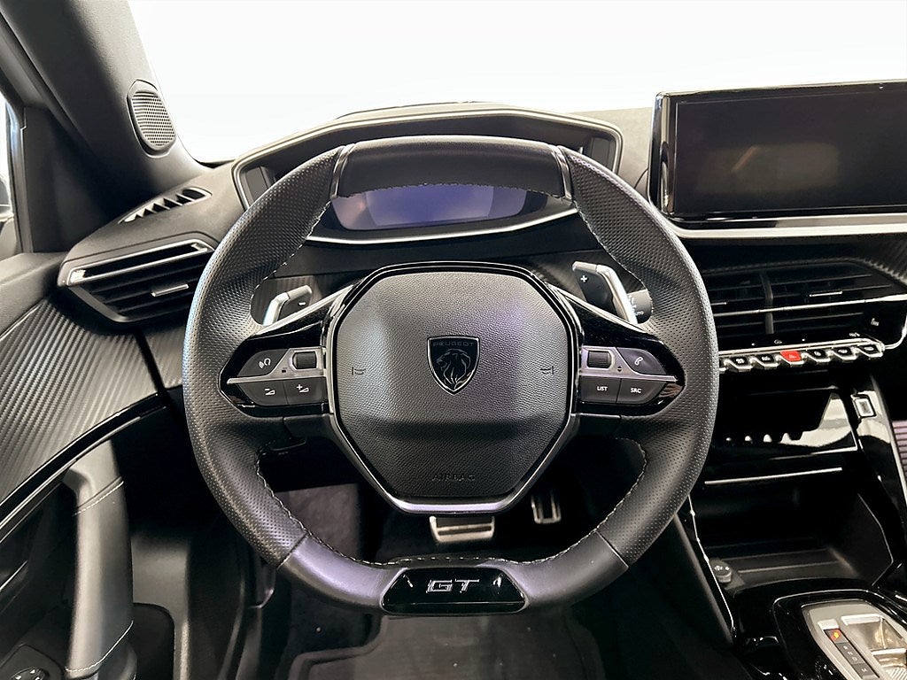 Bild på Peugeot 2008 GT 1.2 PT 130hk Aut - EL-STOL, 360-KAMERA