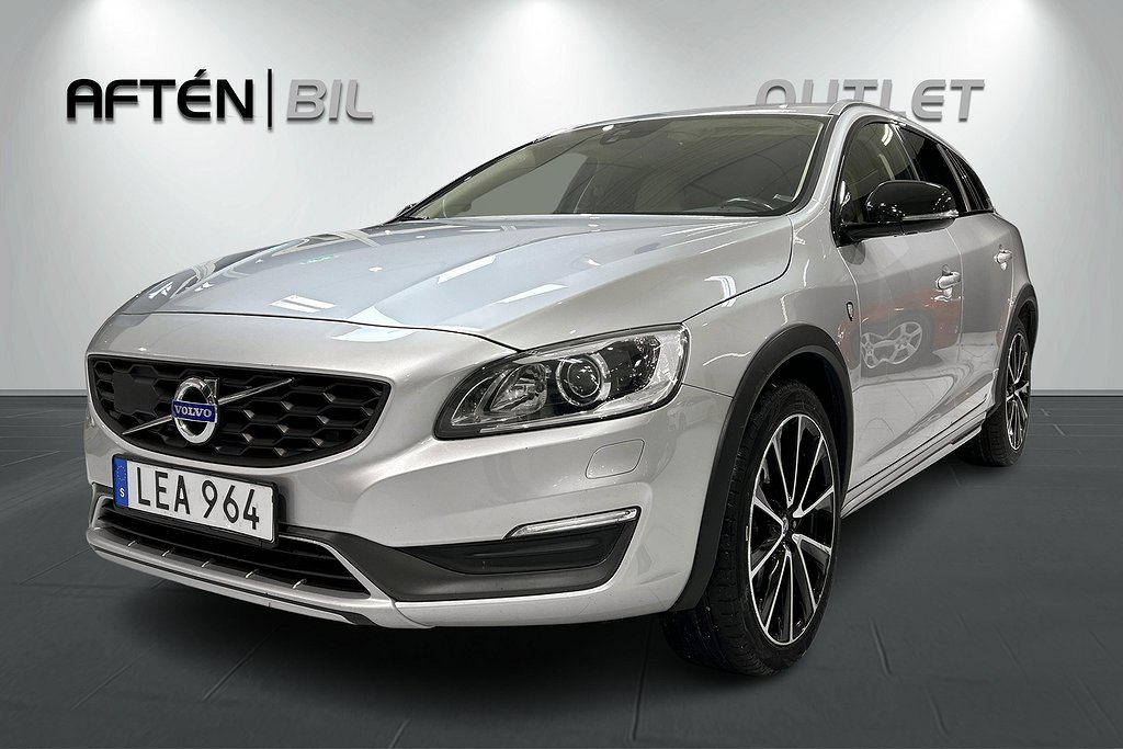 Volvo V60 Cross Country D4 AWD Summum/VoC *RÄNTE KAMPANJ*