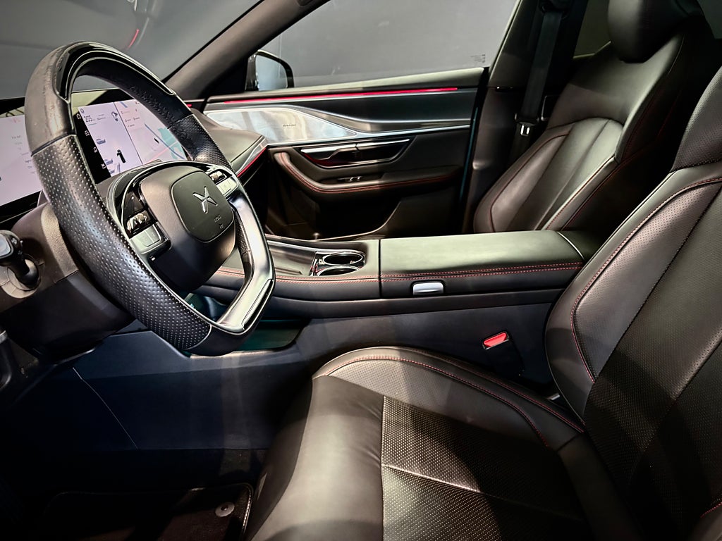 XPENG P7 Performance AWD - bild 2