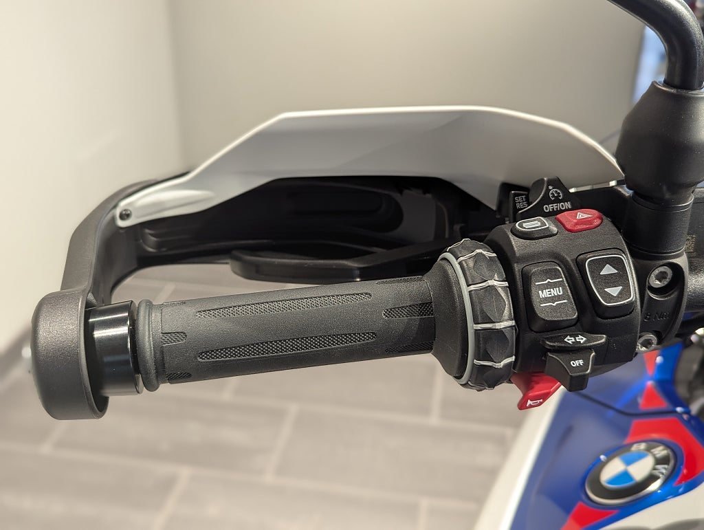 BMW R1300GS/Räntekampanj 3,45%/Touring pack/Väskor/Omgående leverans