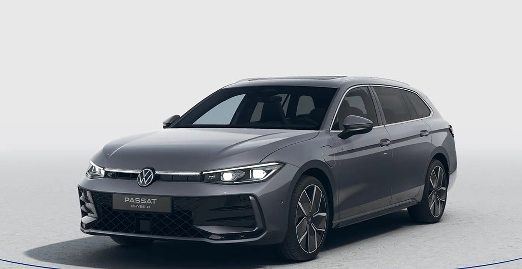 Volkswagen Passat eHybrid 272hk R-Line Privatleasing 5195kr tom 22/3