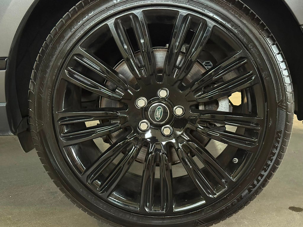 Land Rover Range Rover 4.4 SDV8 AWD Vogue Corris Grey / Pano HUD Värmare 22