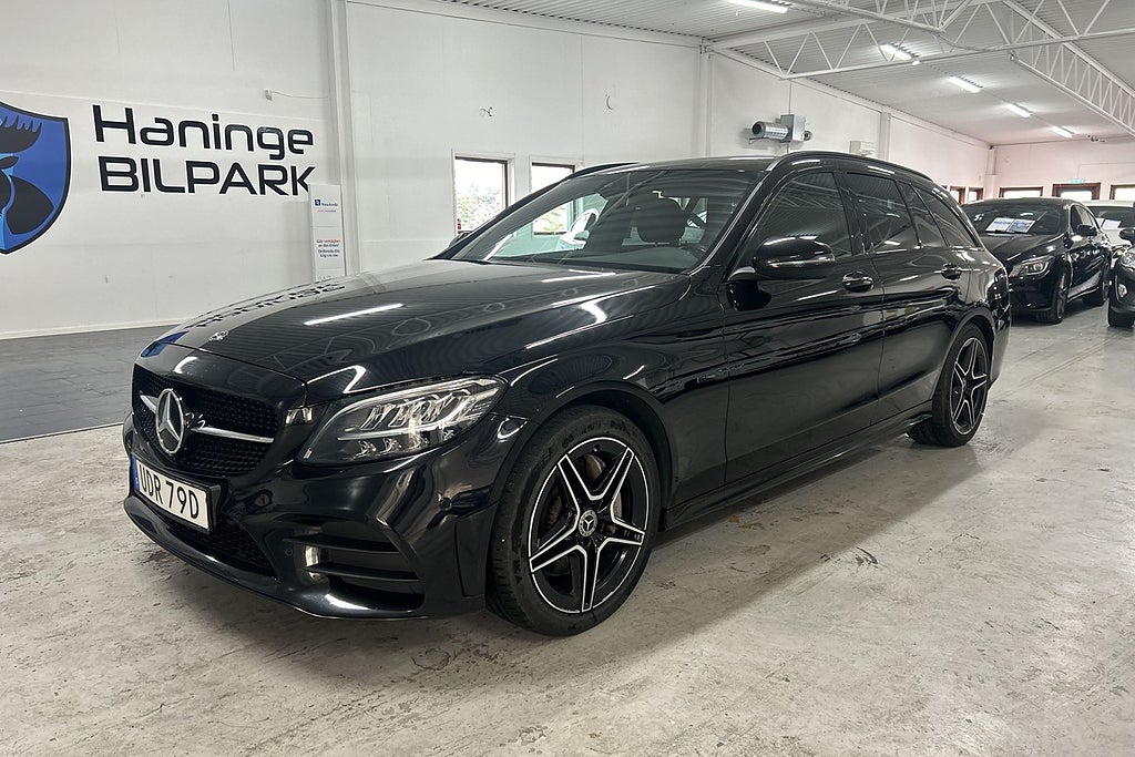 Mercedes-Benz C 300 T e AMG Line / Night Edition / SUPERDEAL 3,95%