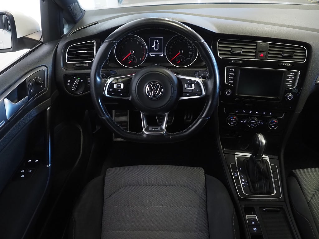 Volkswagen Golf Sportcombi GT 1.4 TSI 150hk R-Line 2017