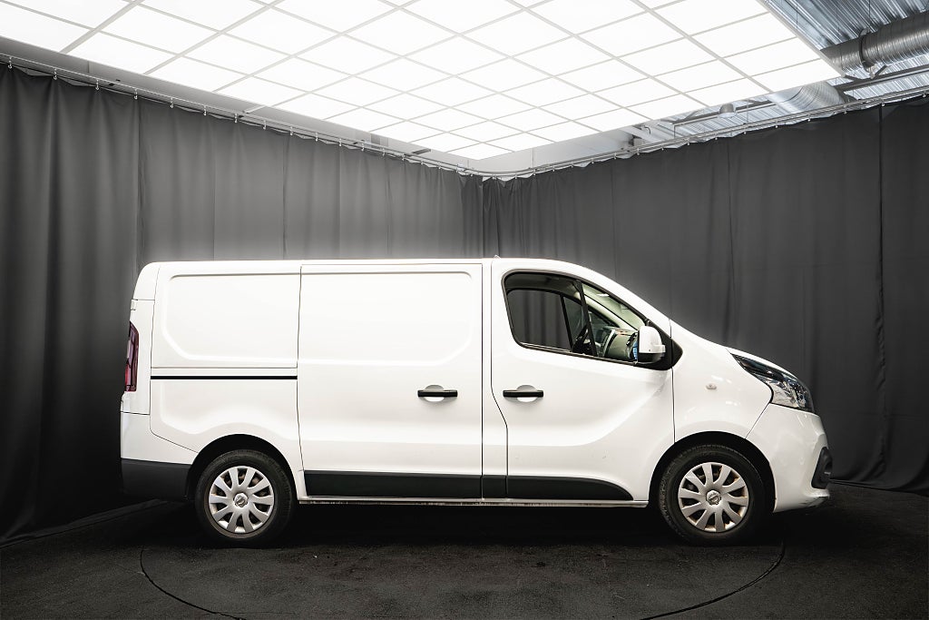 Nissan NV300 1.6 dCi D-VÄRMARE DRAG KAMERA WEBASTO MOMS