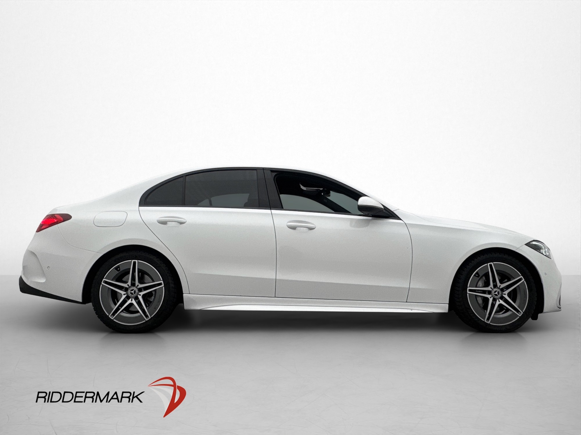 Mercedes-Benz C 220 d 200hk AMG Värm 2022, bild 5/51