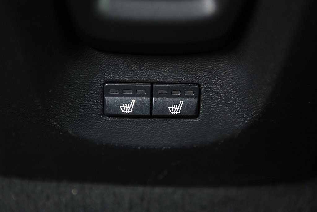 Volvo V40 D3 150hk Momentum Aut Dieselvärmare Backkamera 2013