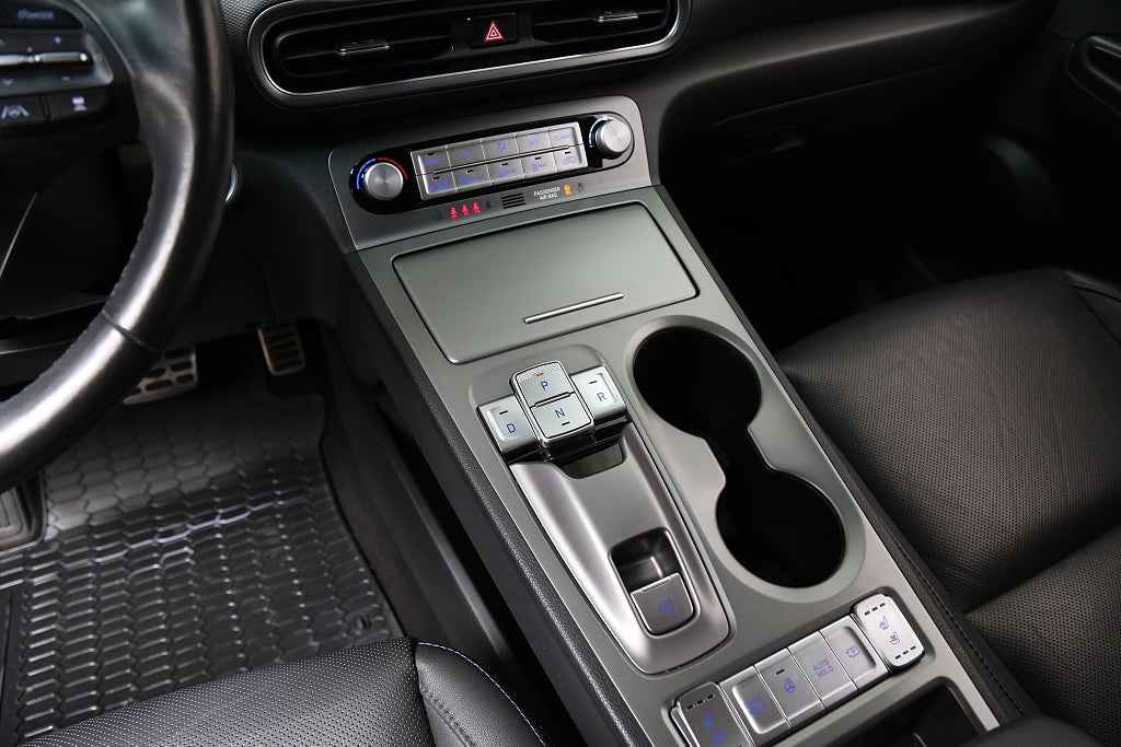 Hyundai Kona 64 kWh Advanced 204hk Skinn KRELL Head-up Två-tons Lack