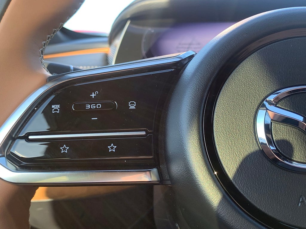 Mazda 6e 68.8 kWh Takumi Plus