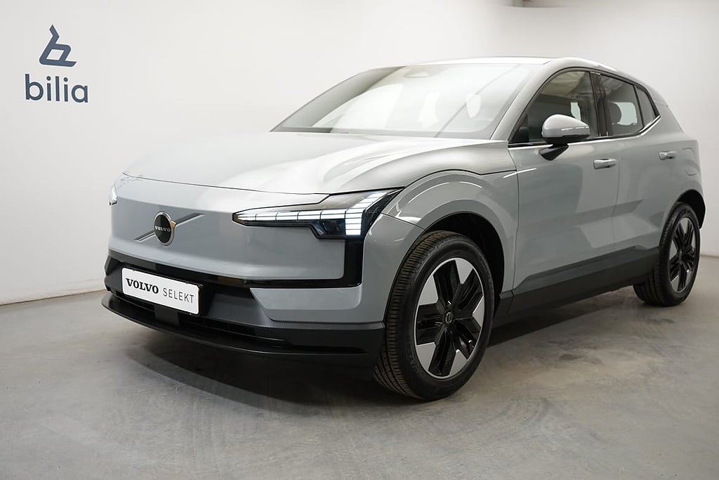 Volvo EX30 Single Motor Extended Range Core, Navigation, on call