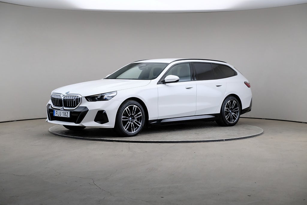 BMW i5