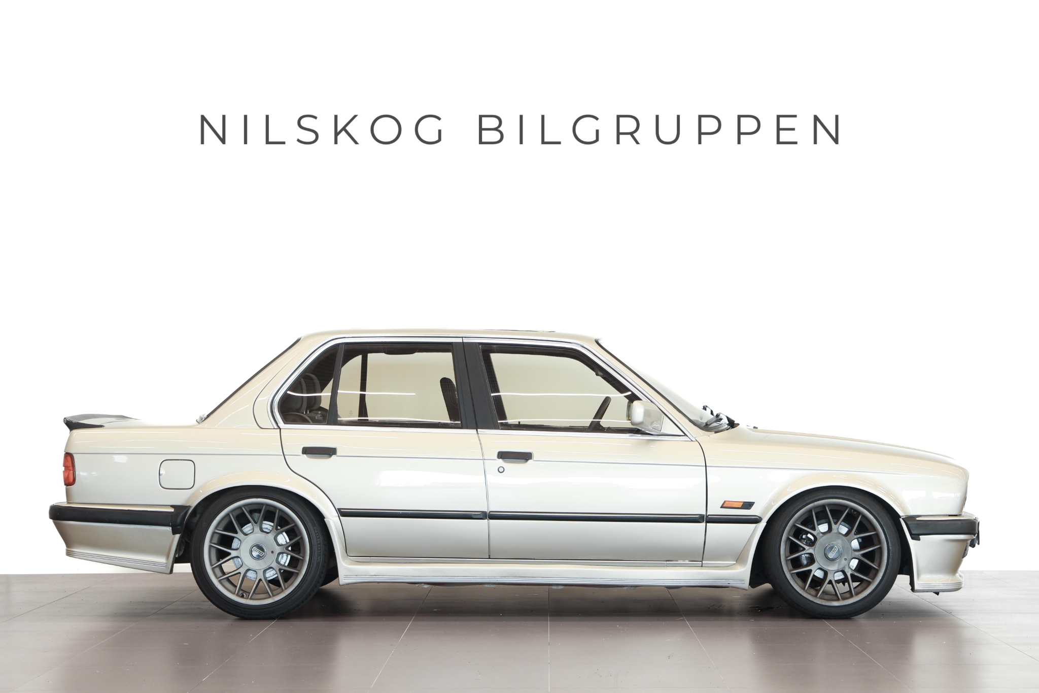 BMW 320 i E30 Manuell 1985, bild 3/41