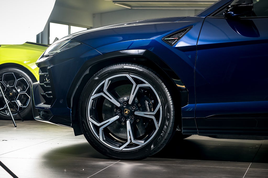 Gallery image 6 of 18