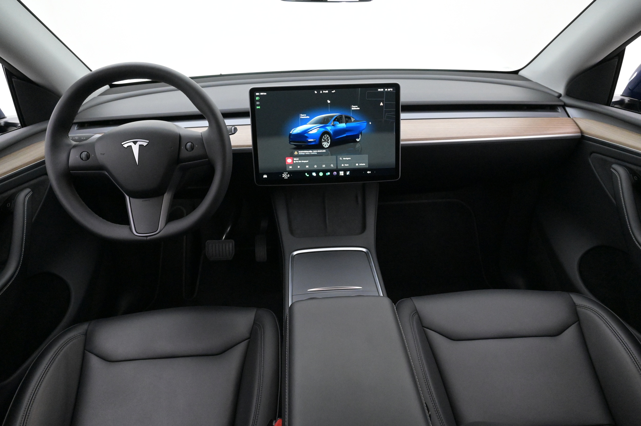 Tesla Model Y Long Range AWD Autopilot 2025, photo 6/58