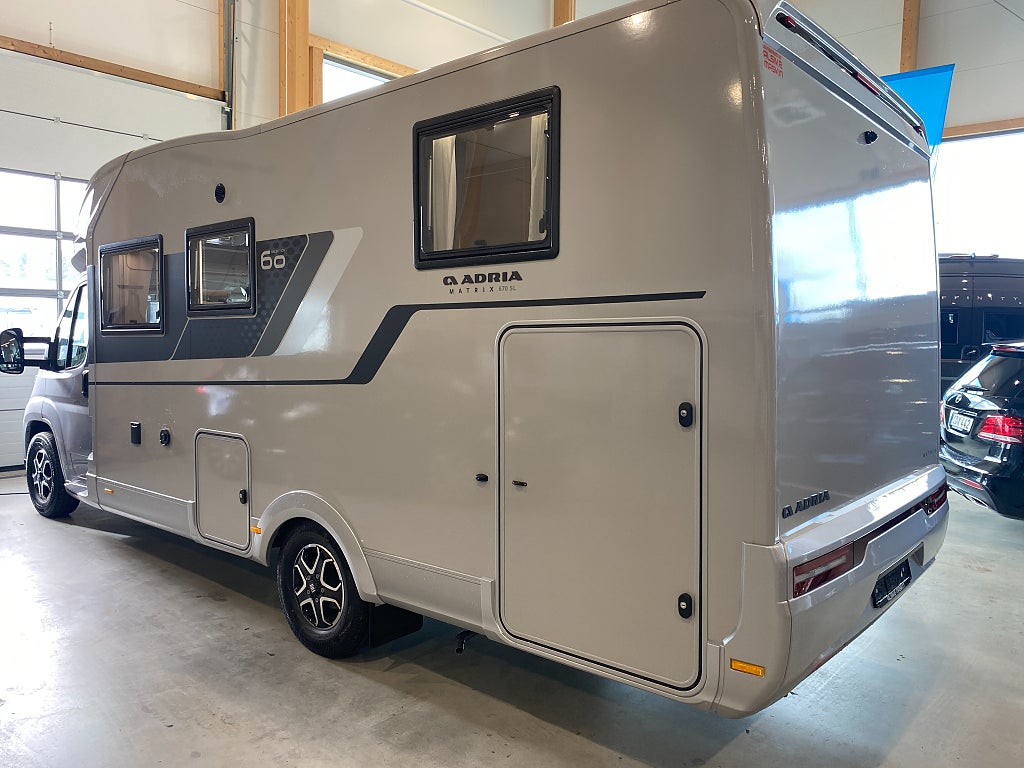 Adria Matrix 670 SL 60 Y / Vårmässa 20–22 mars – Påfyllt lager! - Adria