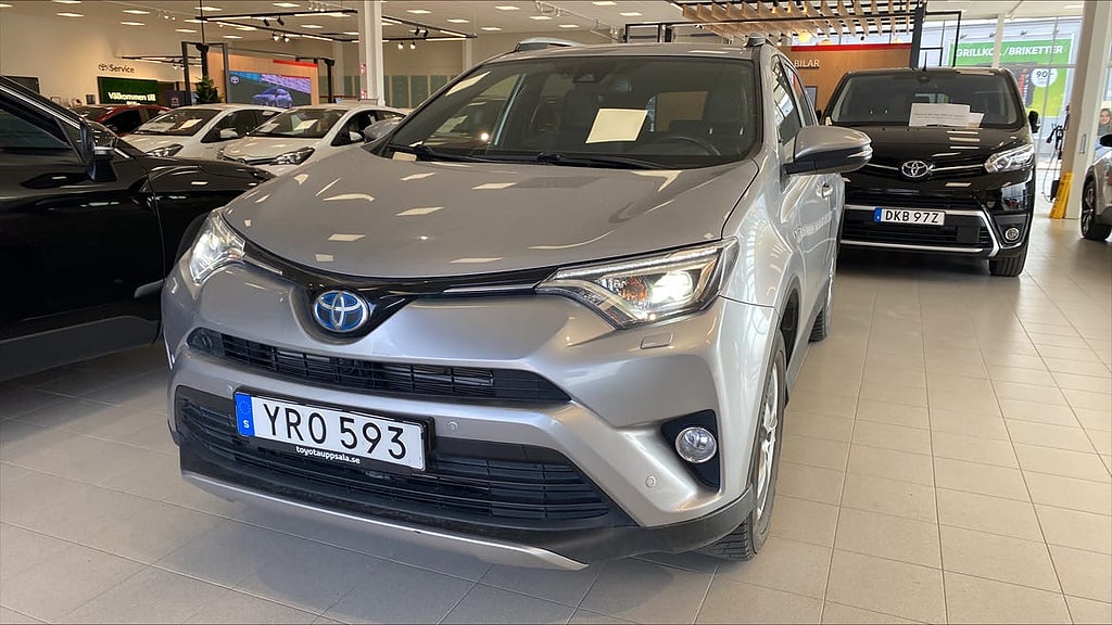 Toyota RAV4 2,5 X-Edition / Drag / M-värm