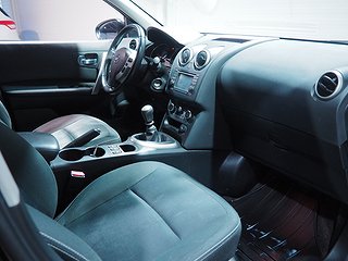 SUV Nissan Qashqai+2 7 av 23