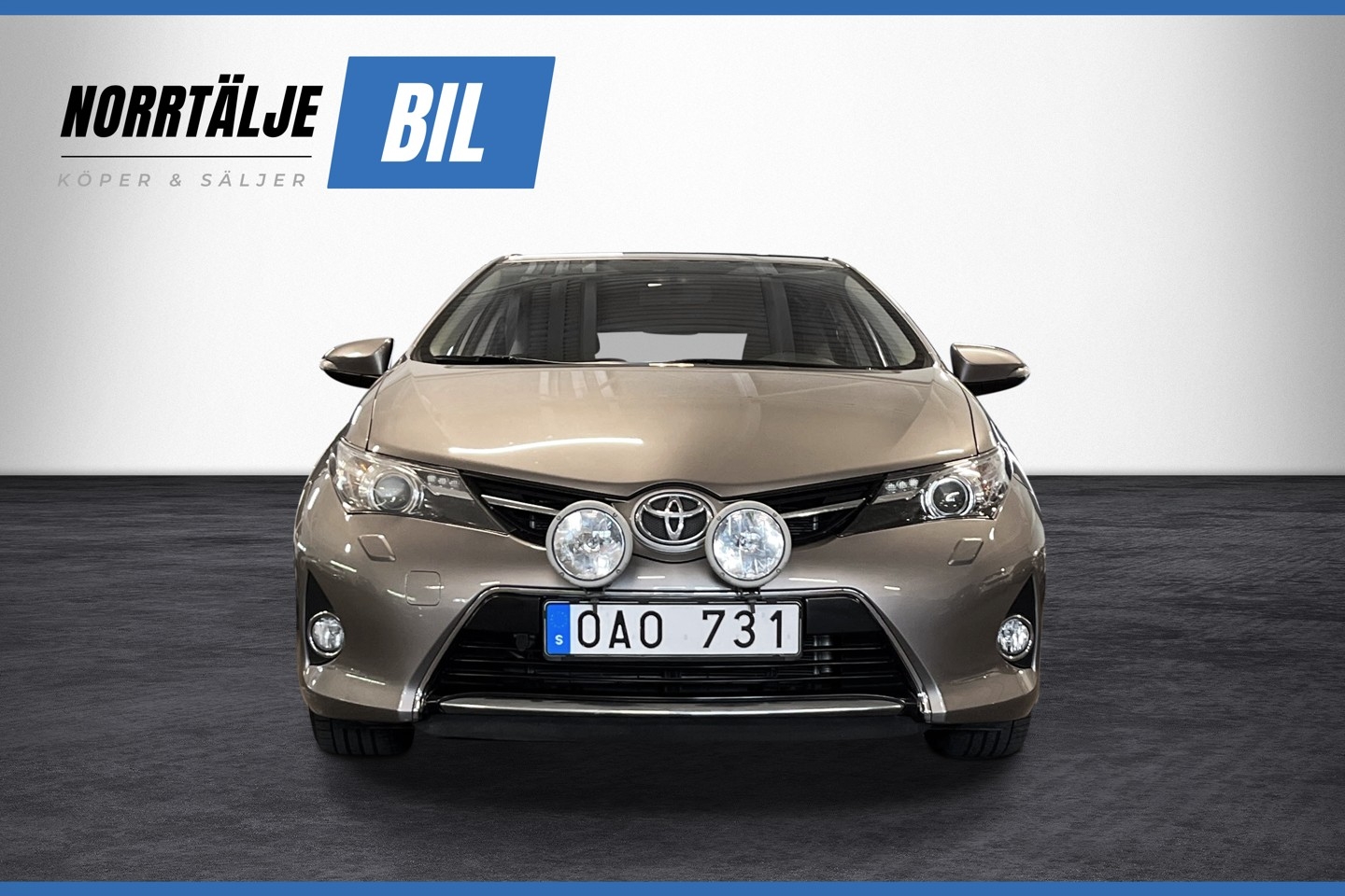 Toyota Auris 2013, bild 6/10