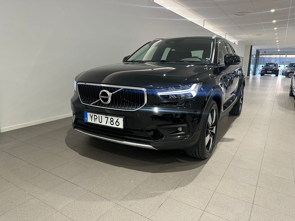 Volvo XC40 T4 FWD Momentum Advanced Edition