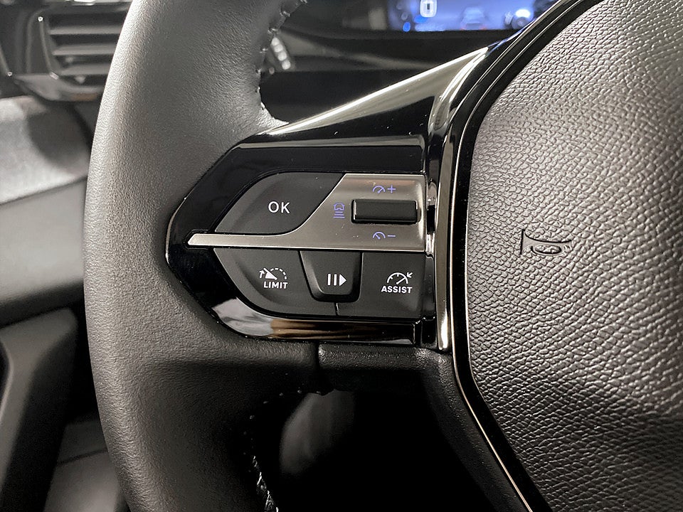 Bild på Peugeot 308 sw Allure Hybrid 145hk Aut B-KAMERA RATTVÄRME