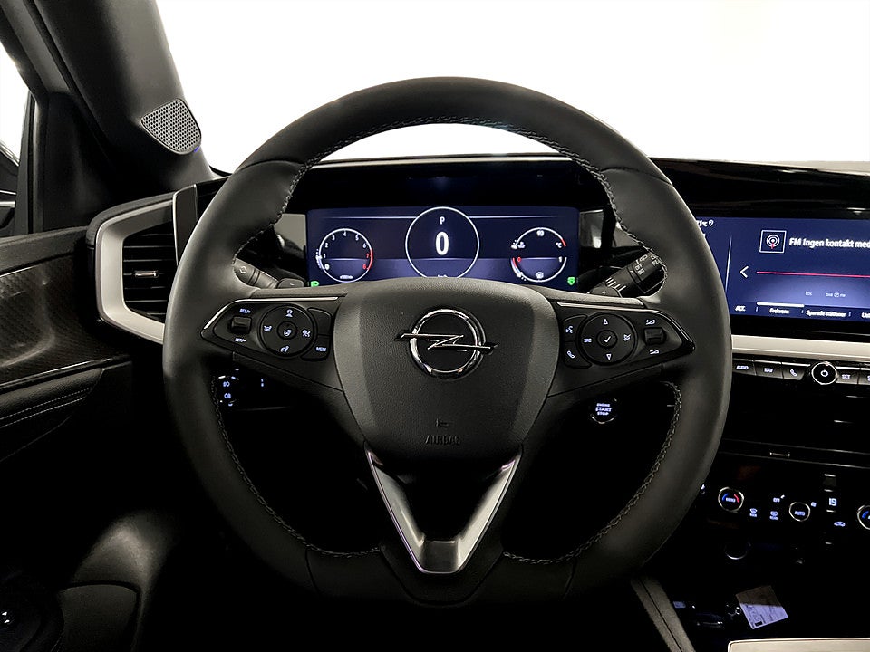 Bild på Opel Mokka Ultimate 1.2 Turbo 130hk Aut B-KAMERA CARPLAY