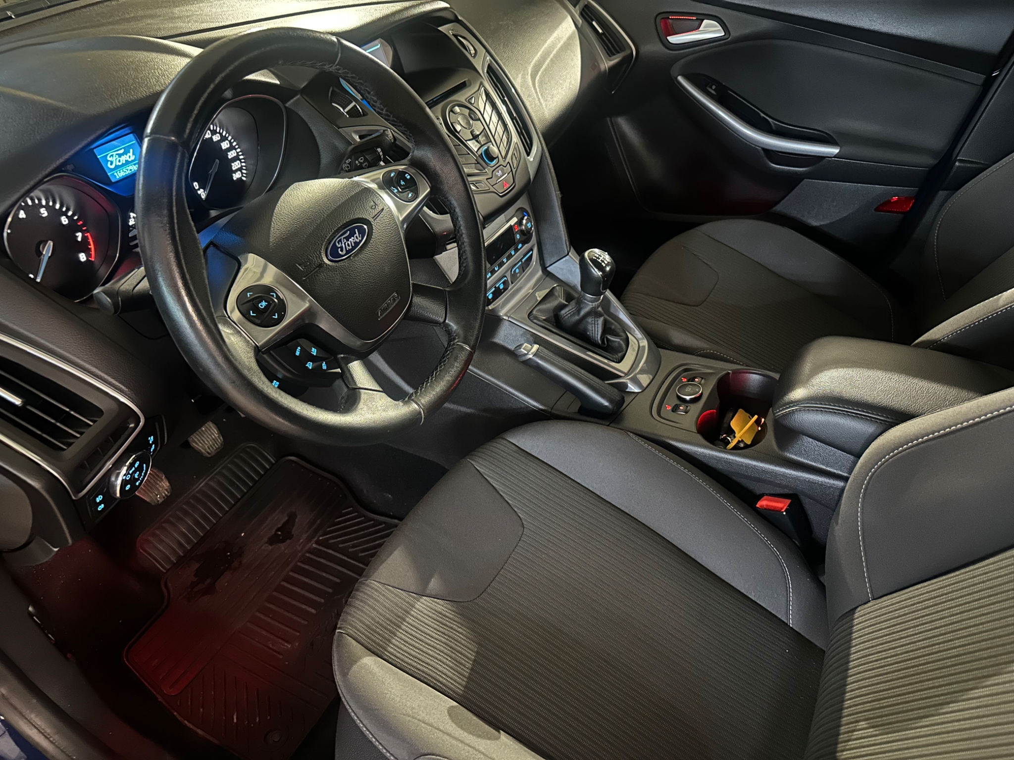Ford Focus 2014, bild 6/44