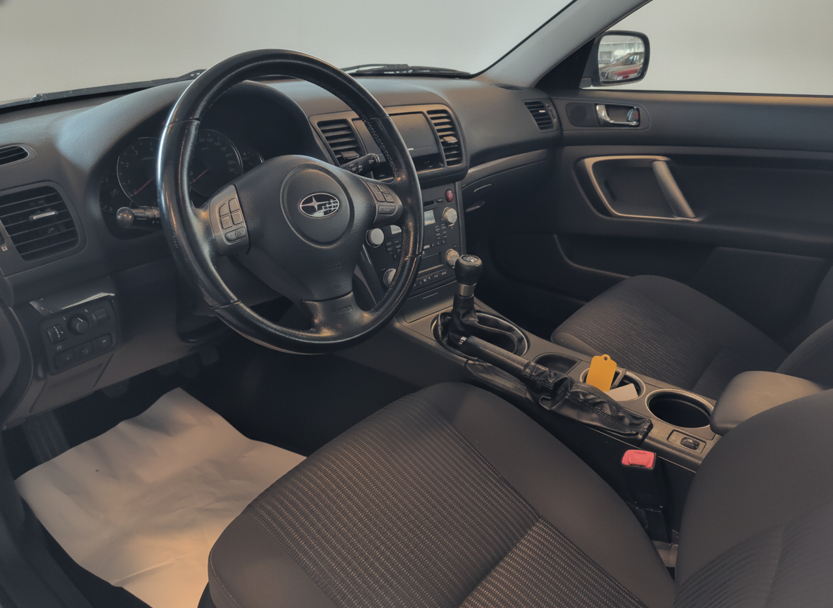 Subaru Outback 2.0D 4WD - Fint skick 2009, bild 3/10