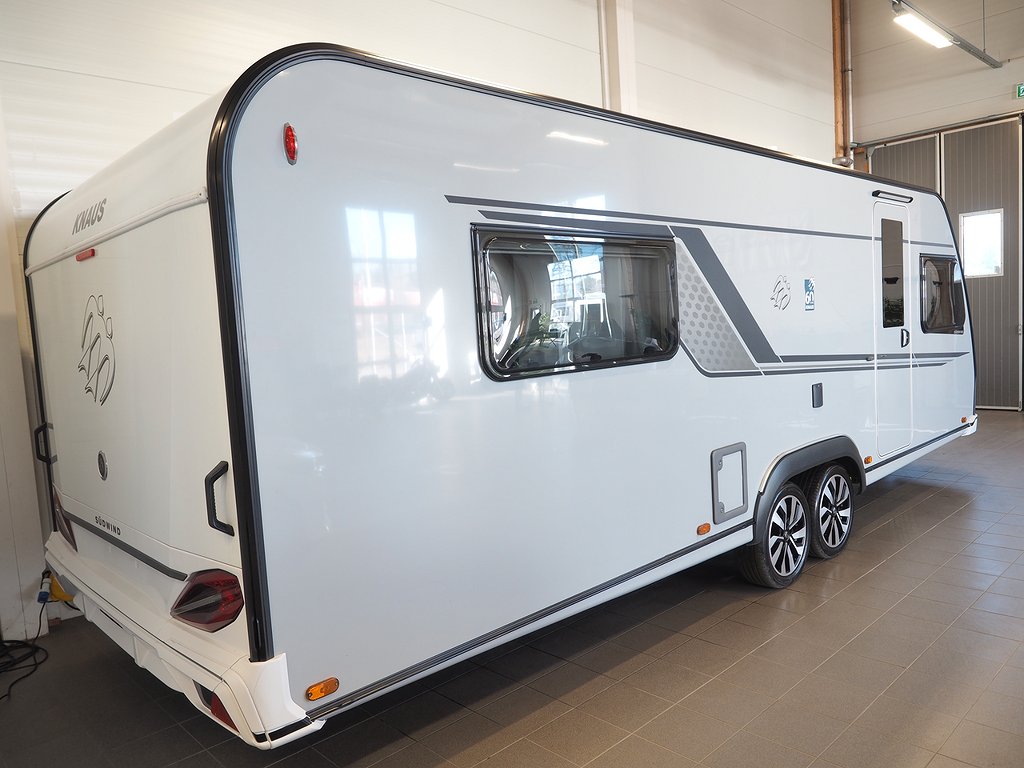 Knaus Südwind 650 UX 60 Year ALDE I Queenbed I 3,99% Ränta 2023