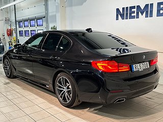 BMW 520 d xDrive Sedan M Sport Dvärm Drag Kamera GPS SoV