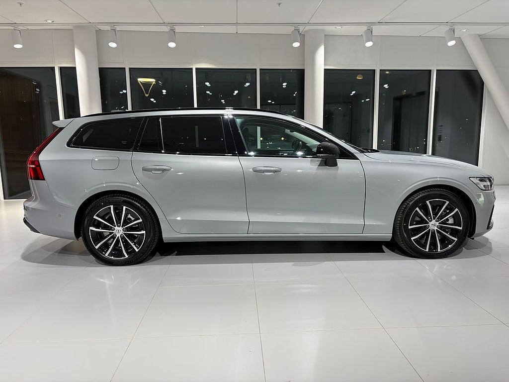 Volvo V60 T6 Plus Dark Nordic Edition
