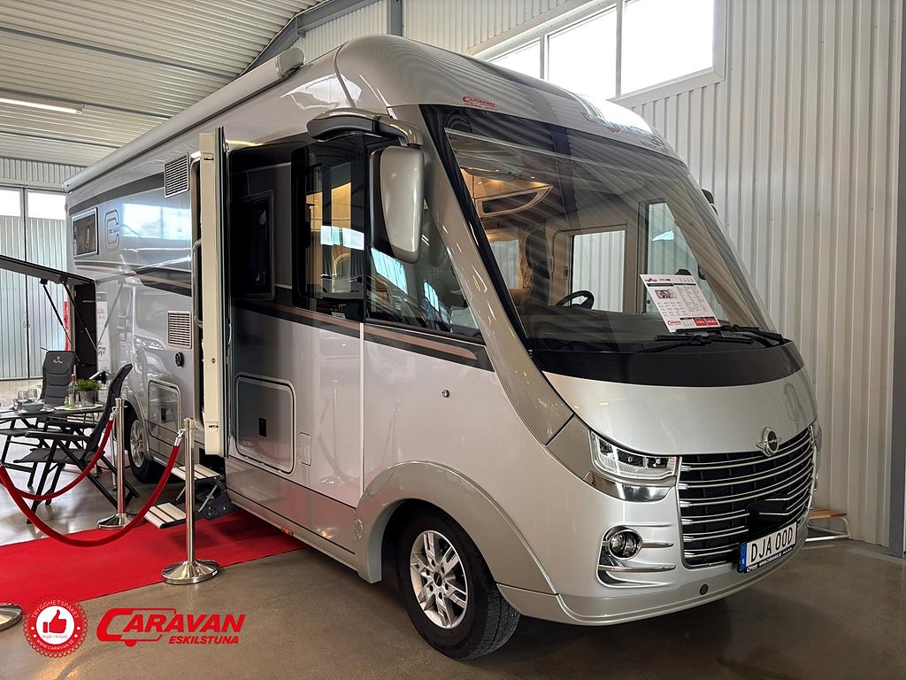 Carthago Chic S-Plus i 50 LE / Iveco / 207 hk / Hydrauliska stödben / Dra