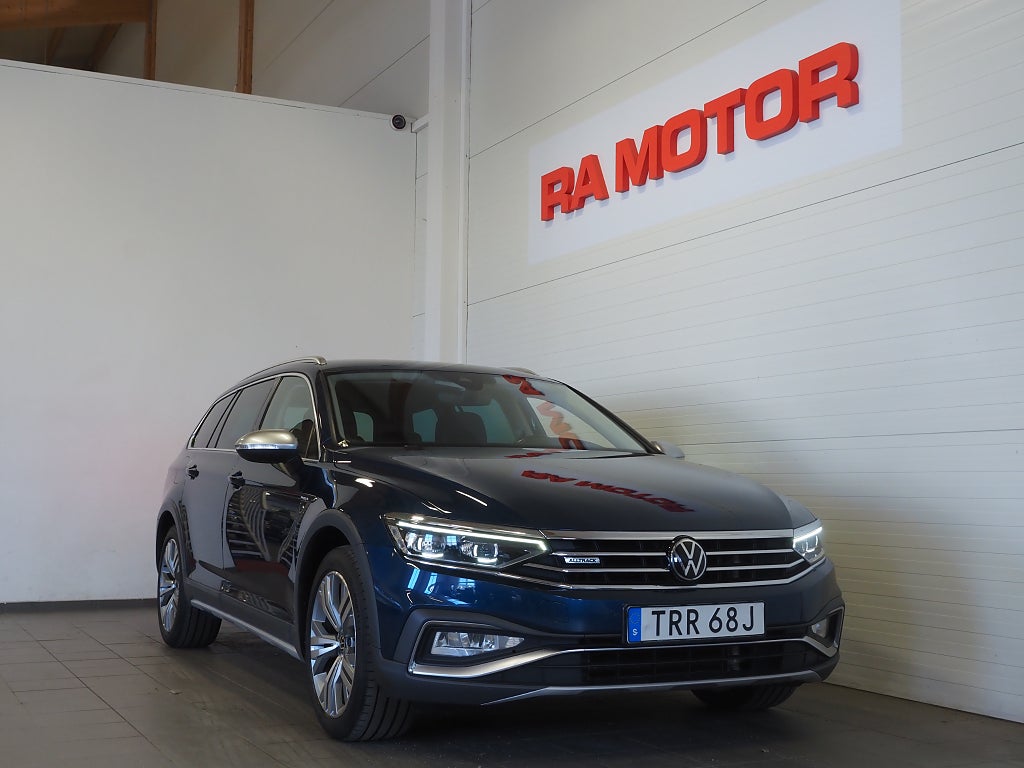 Volkswagen Passat Alltrack TDI 200hk 4Motion|Cockpit|Drag|D-värm|IQ Light| 2022