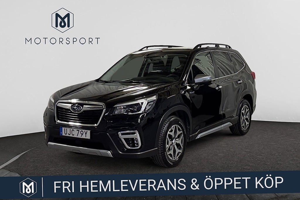 Subaru Forester e-Boxer XFuel Dragkrok Backkamera Rattvärme Adapt Farth