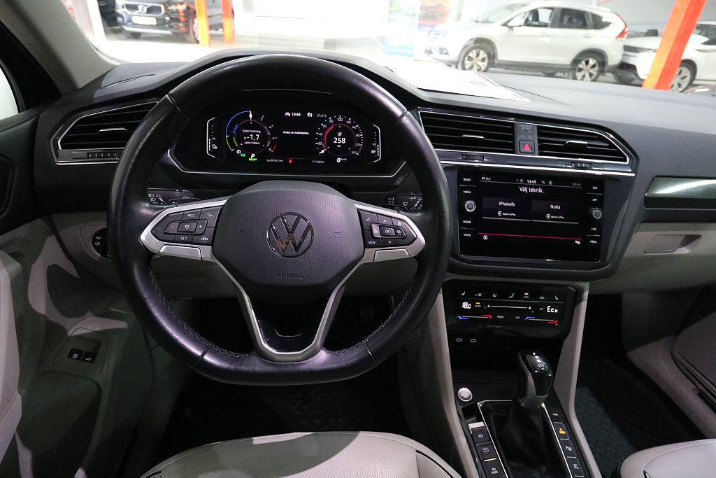 Volkswagen Tiguan 2021 - miniatyr 8
