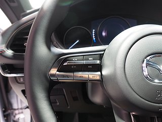 Halvkombi Mazda 3 16 av 20