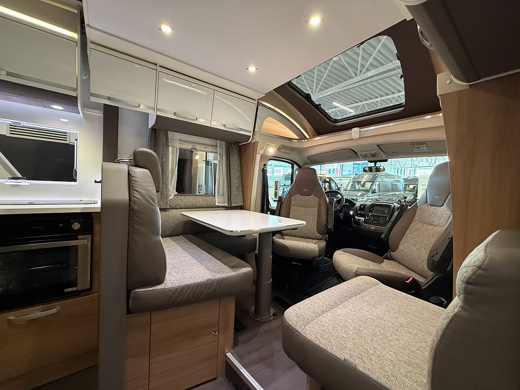 Adria Matrix 670 SC Supreme *Elektriska stödben*AC*Solcell*