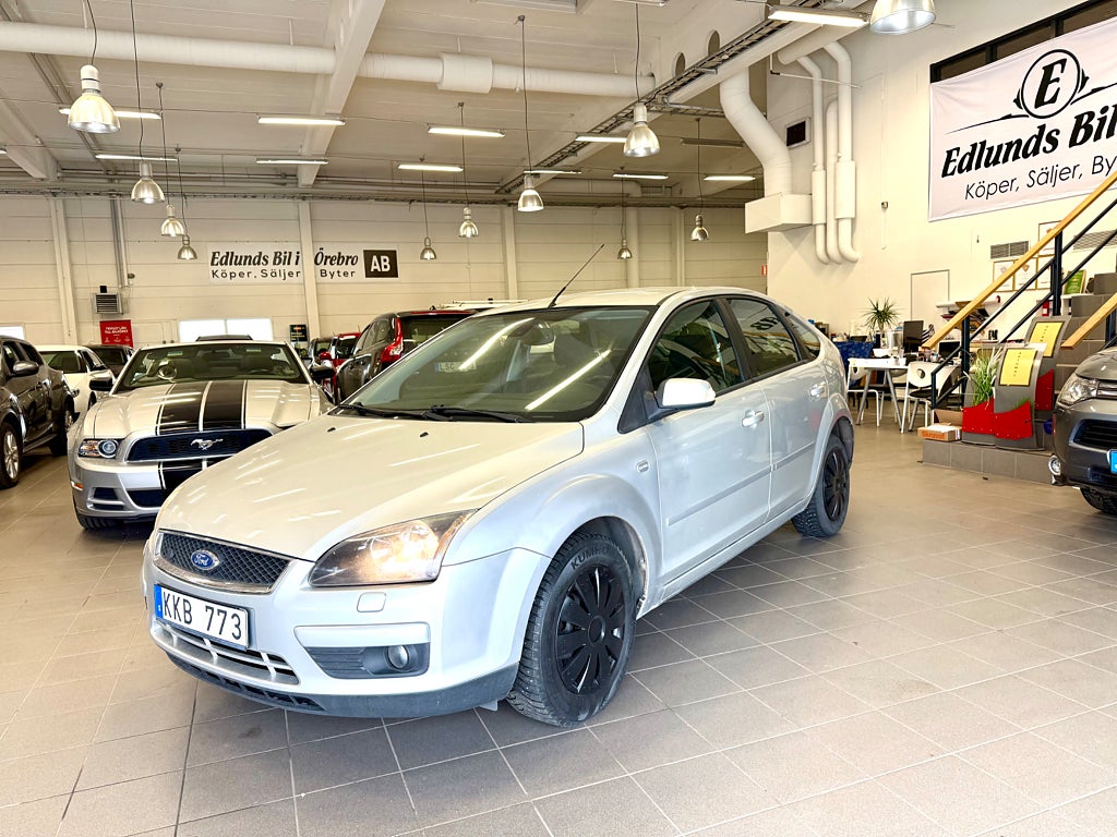 Ford Focus 5-dörrars 1.8 Flexifuel Euro 4 Drag Ny besiktad 