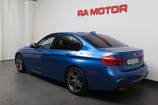 Sedan BMW 330 6 av 24