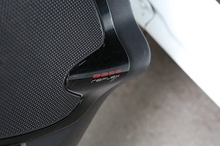 Halvkombi Renault Clio 13 av 26