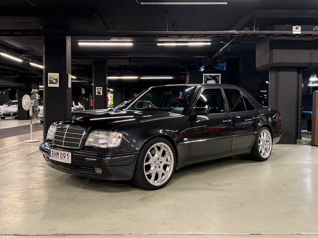 Mercedes-Benz E 500 500E