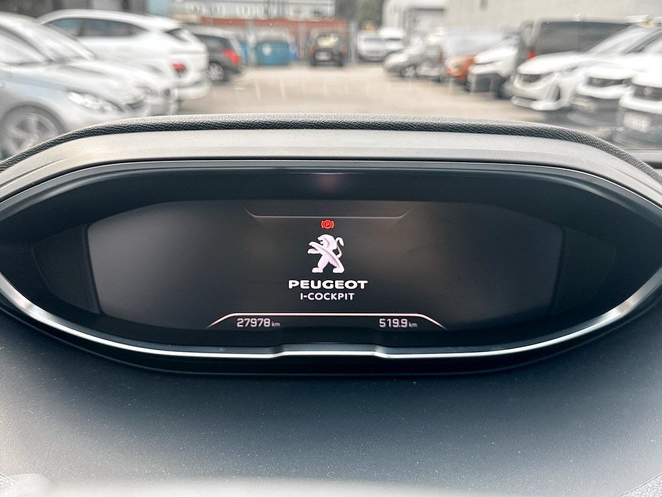 Bild på Peugeot 3008 GT 1.2 PT 130hk Aut - B-KAMERA, BACKSENSORER