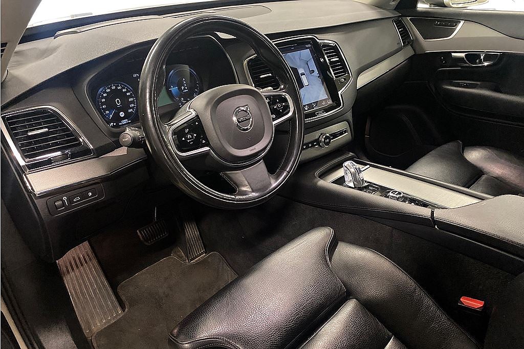 Volvo XC90 T8 AWD TwEn Inscription, 7-sits 407hk Pano 360°