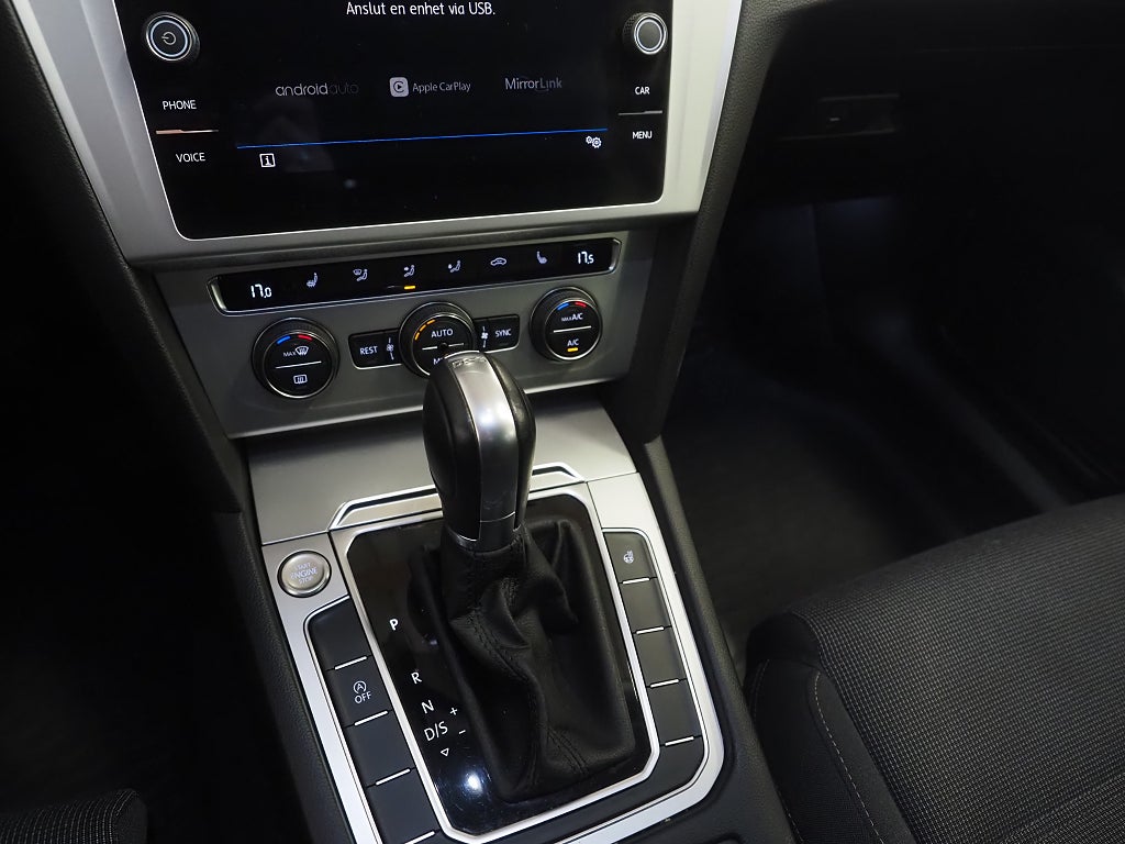Volkswagen Passat SC TSI 150hk DSG |Cockpit|Drag|Backkamera| 2018