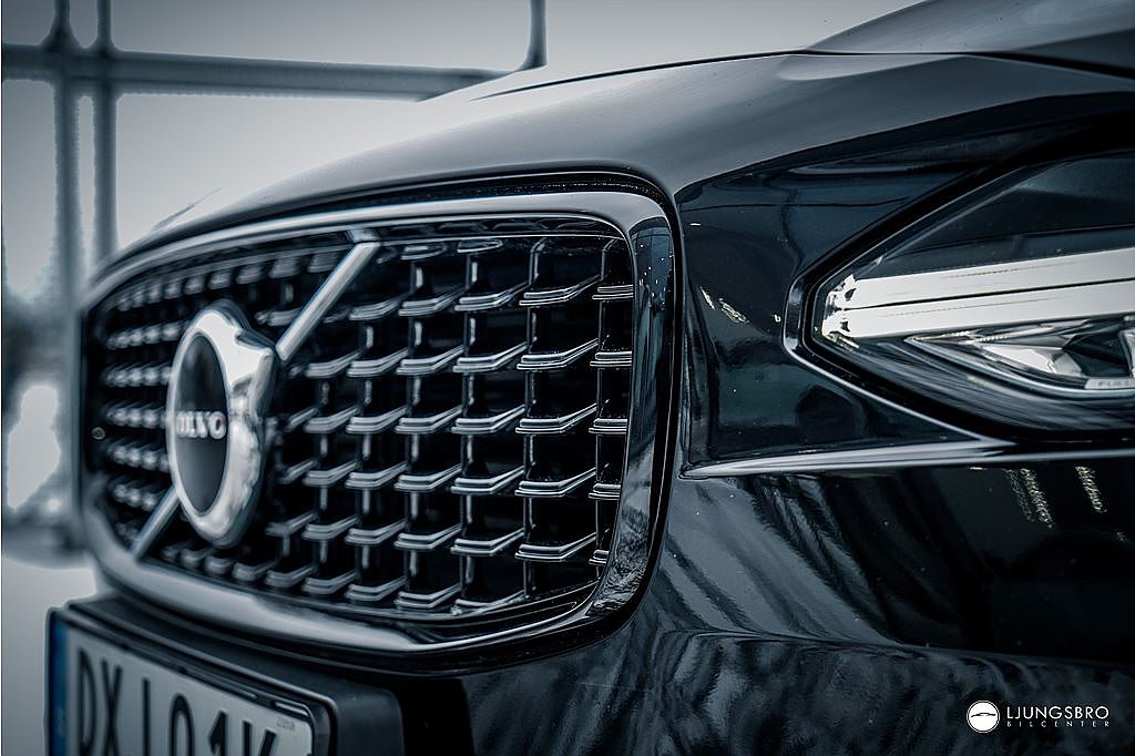 Volvo V90 Recharge T6 AWD Plus Dark