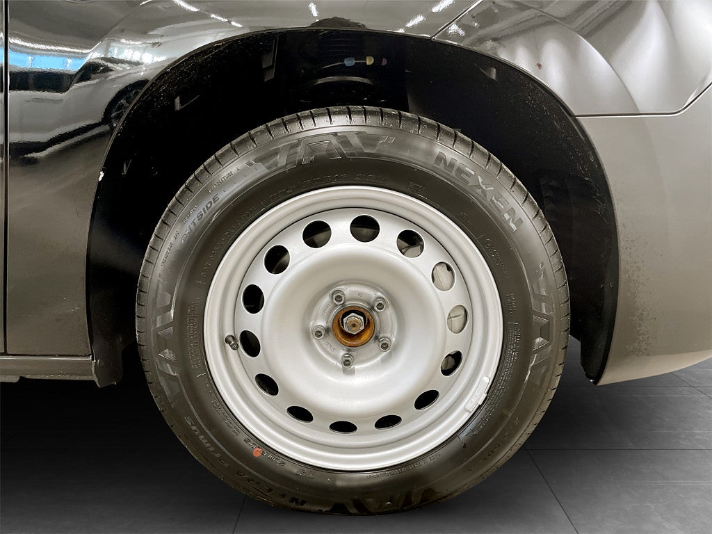 Bild på Citroën Berlingo Crew Cab 130hk Aut - EDITION! SERVICE & V-HJUL INGÅR!