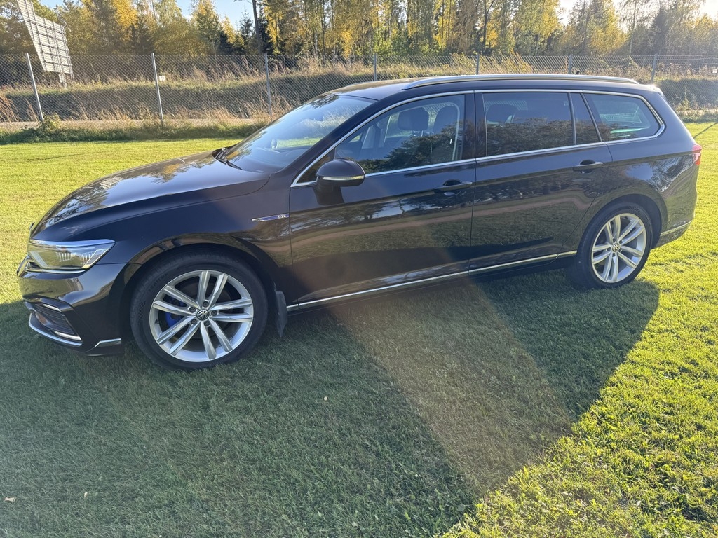 Volkswagen Passat 2020, bild 5/10